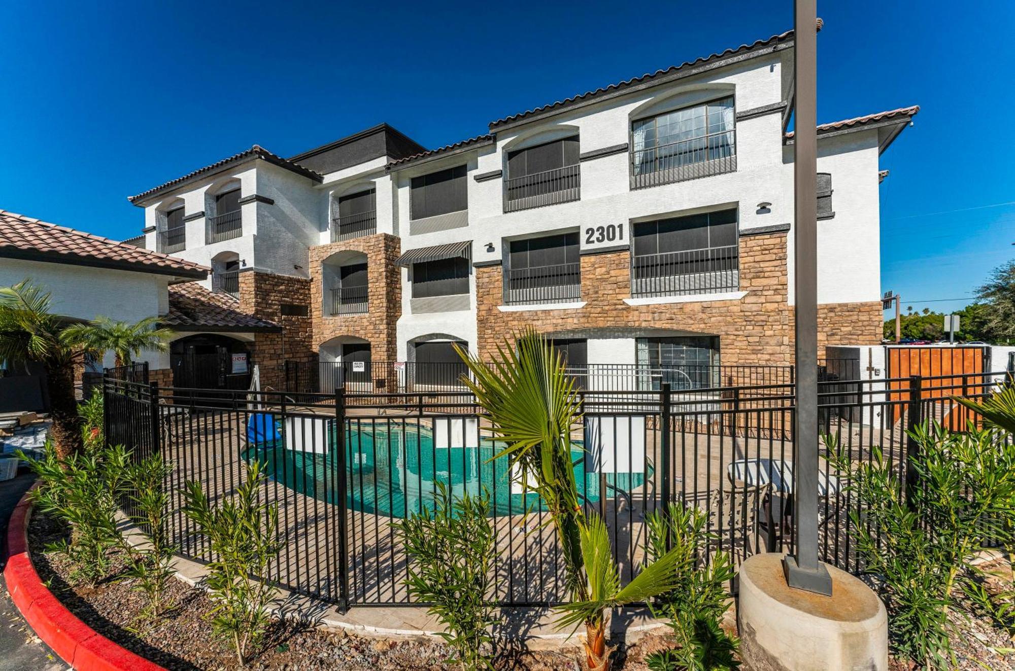 Tempe Promo Studio Apartment Exteriör bild